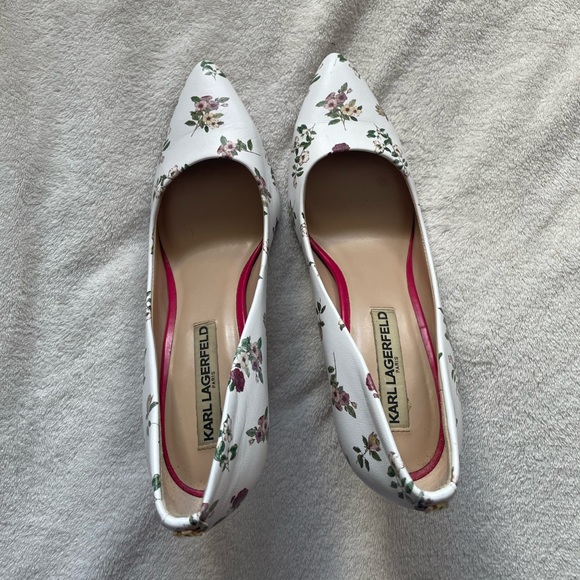 Karl Lagerfeld Rose Toe Pumps - Picture 3 of 7